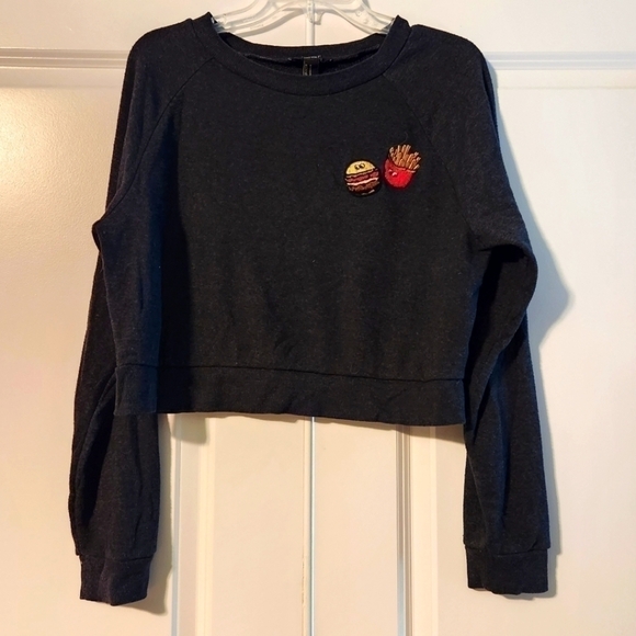 𝅺FOREVER 21 Women's Lightweight Sweater Crop Top, size medium - Picture 1 of 5